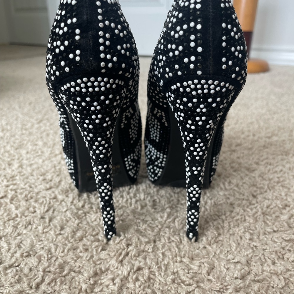 Shi heels - Picture 2 of 5
